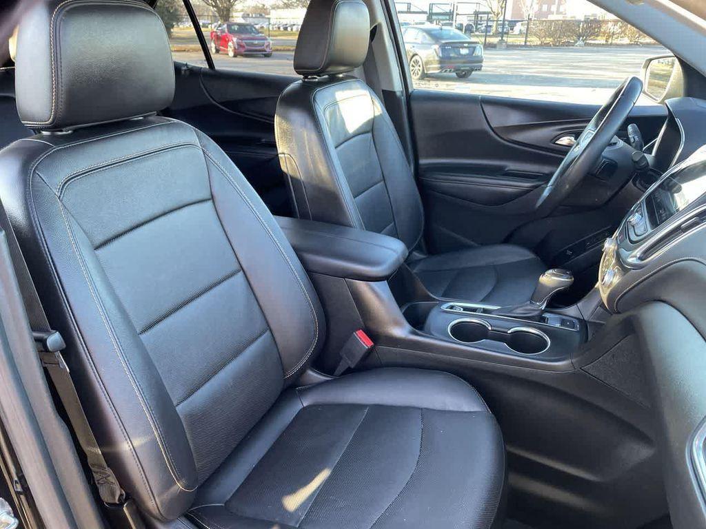 used 2021 Chevrolet Equinox car, priced at $18,250