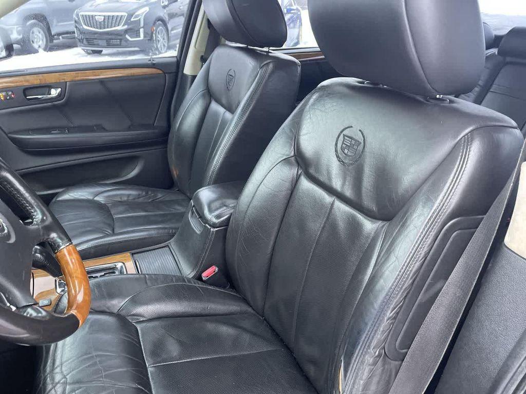 used 2009 Cadillac DTS car, priced at $2,567