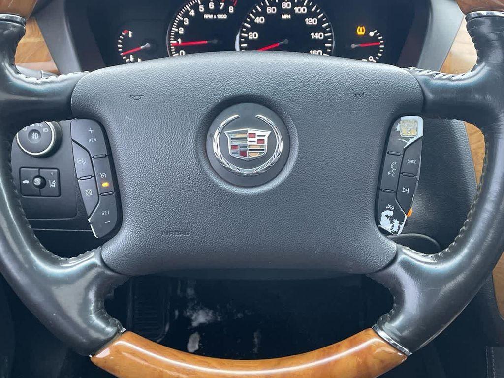 used 2009 Cadillac DTS car, priced at $2,567