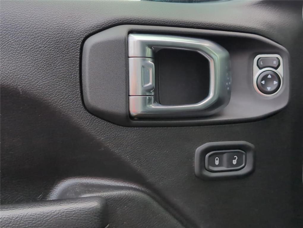 used 2023 Jeep Gladiator car, priced at $31,539