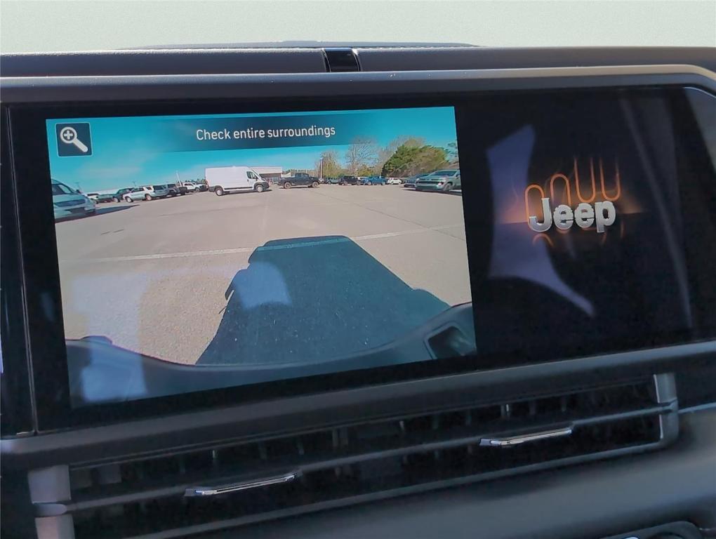 new 2026 Jeep Gladiator car, priced at $45,185