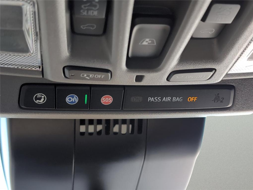 used 2022 Chevrolet Silverado 1500 car, priced at $43,499