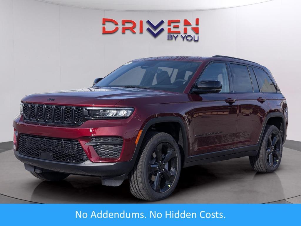new 2025 Jeep Grand Cherokee car, priced at $39,802