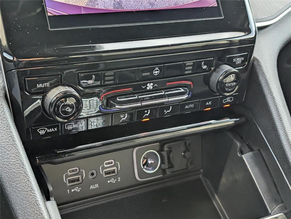 new 2025 Jeep Grand Cherokee car, priced at $41,102