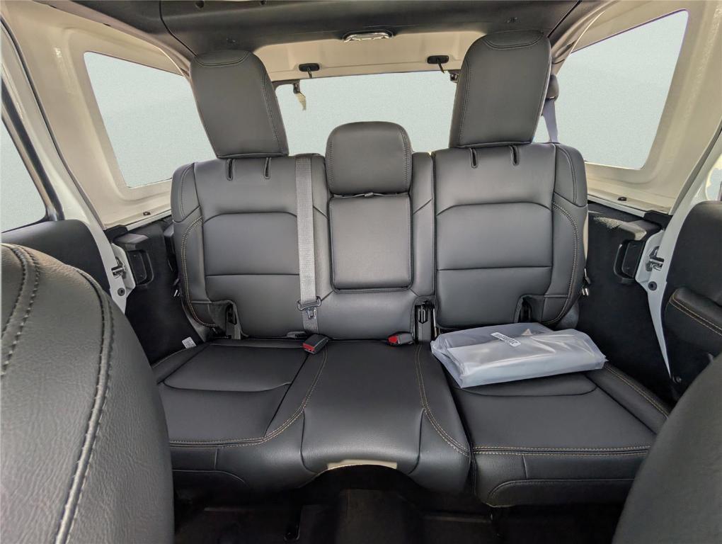 new 2026 Jeep Wrangler car, priced at $48,332