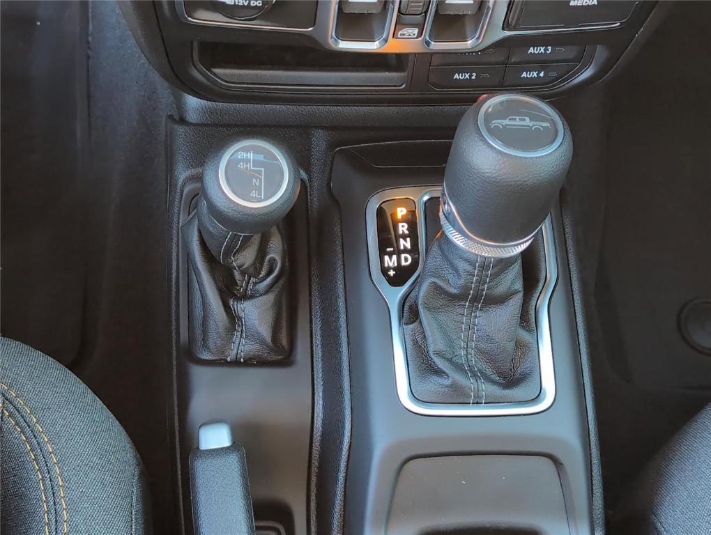 new 2026 Jeep Gladiator car, priced at $41,317