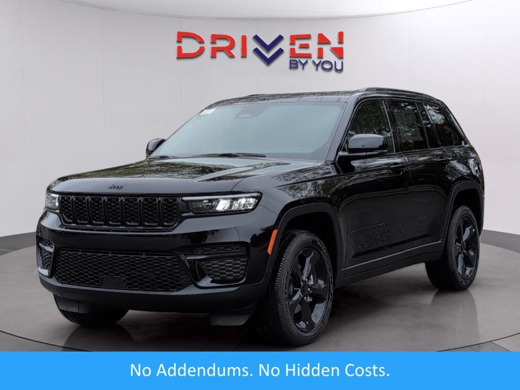 new 2025 Jeep Grand Cherokee car, priced at $41,102