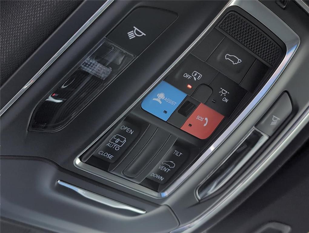 new 2025 Jeep Grand Cherokee car, priced at $41,102