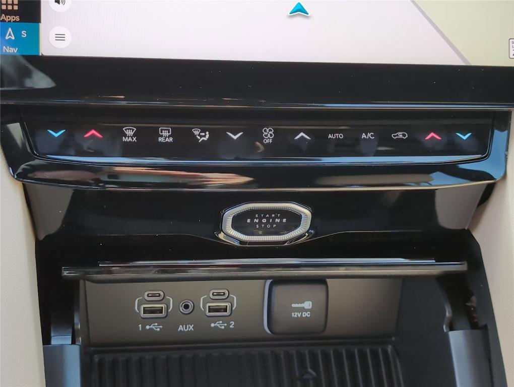 new 2026 Jeep Grand Cherokee car, priced at $48,756