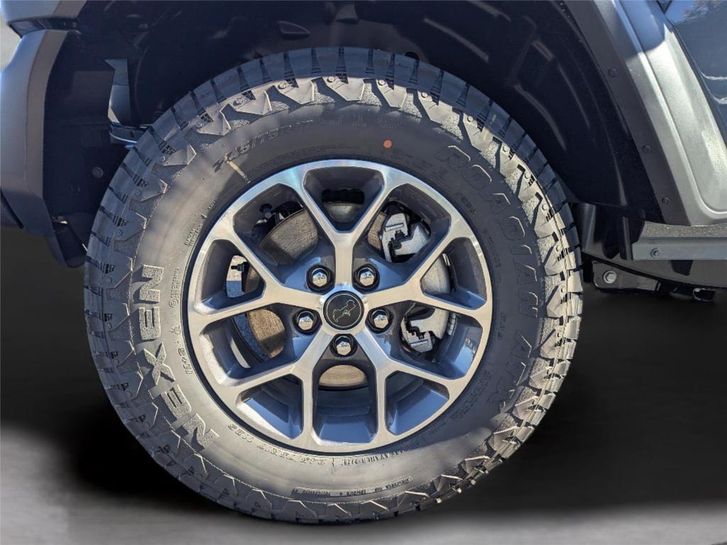 new 2026 Jeep Wrangler car, priced at $47,185