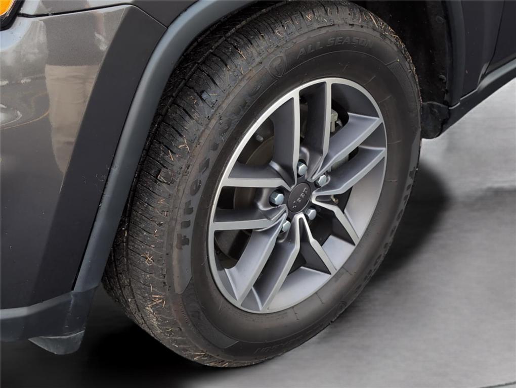 used 2021 Jeep Grand Cherokee car, priced at $20,899