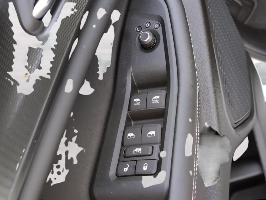 new 2025 Jeep Grand Cherokee car, priced at $37,084