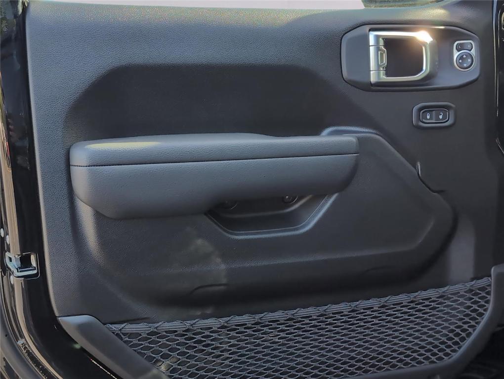 new 2026 Jeep Wrangler car, priced at $43,260