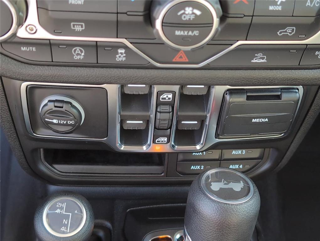 new 2026 Jeep Wrangler car, priced at $43,260