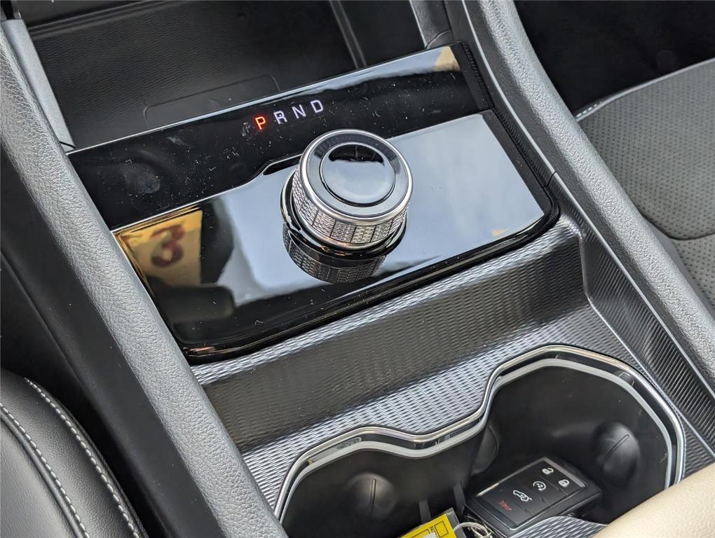 new 2025 Jeep Grand Cherokee L car, priced at $42,452