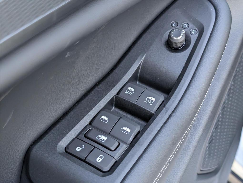 new 2025 Jeep Grand Cherokee L car, priced at $39,752