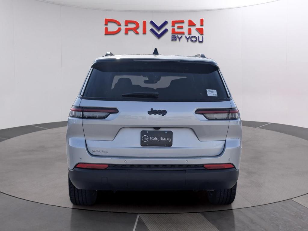 new 2025 Jeep Grand Cherokee L car, priced at $42,452