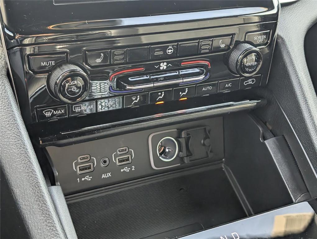 new 2025 Jeep Grand Cherokee L car, priced at $42,452