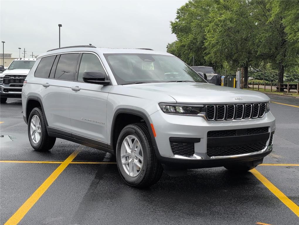 new 2026 Jeep Grand Cherokee L car, priced at $40,615