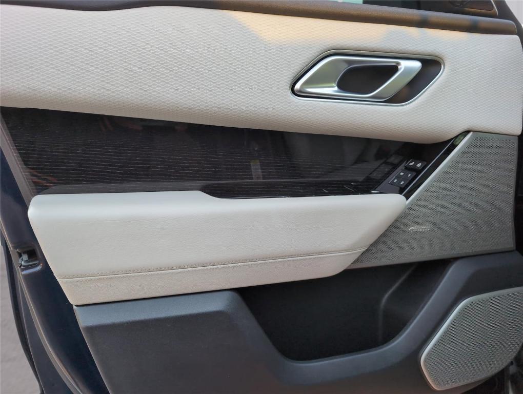 used 2021 Land Rover Range Rover Velar car, priced at $31,299