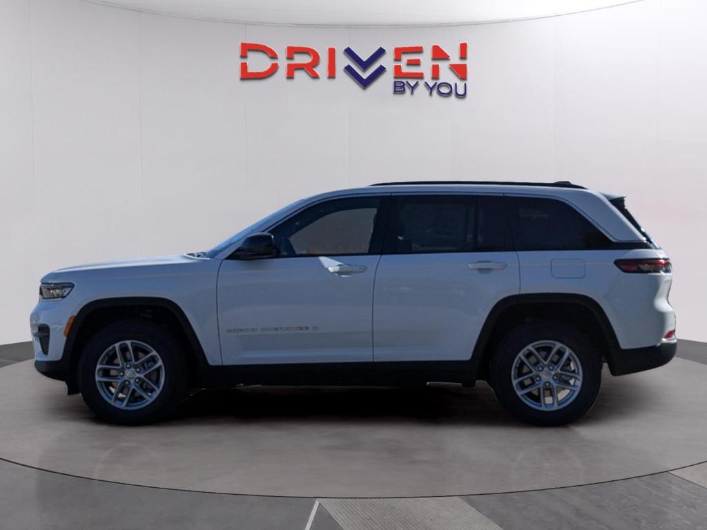 new 2025 Jeep Grand Cherokee L car, priced at $41,823
