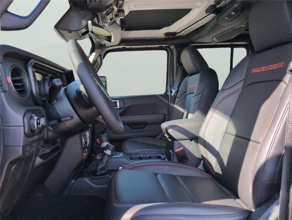 new 2026 Jeep Gladiator car, priced at $60,129