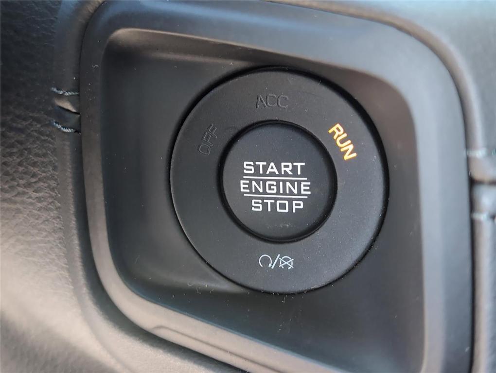 new 2026 Jeep Gladiator car, priced at $57,629