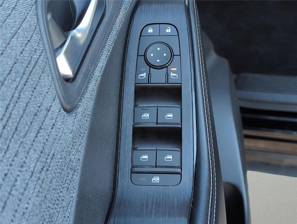 used 2023 Nissan Rogue car, priced at $18,399