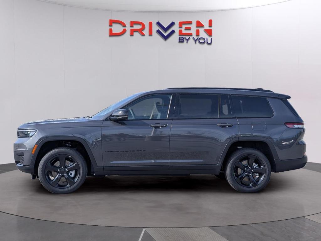 new 2025 Jeep Grand Cherokee L car, priced at $40,452