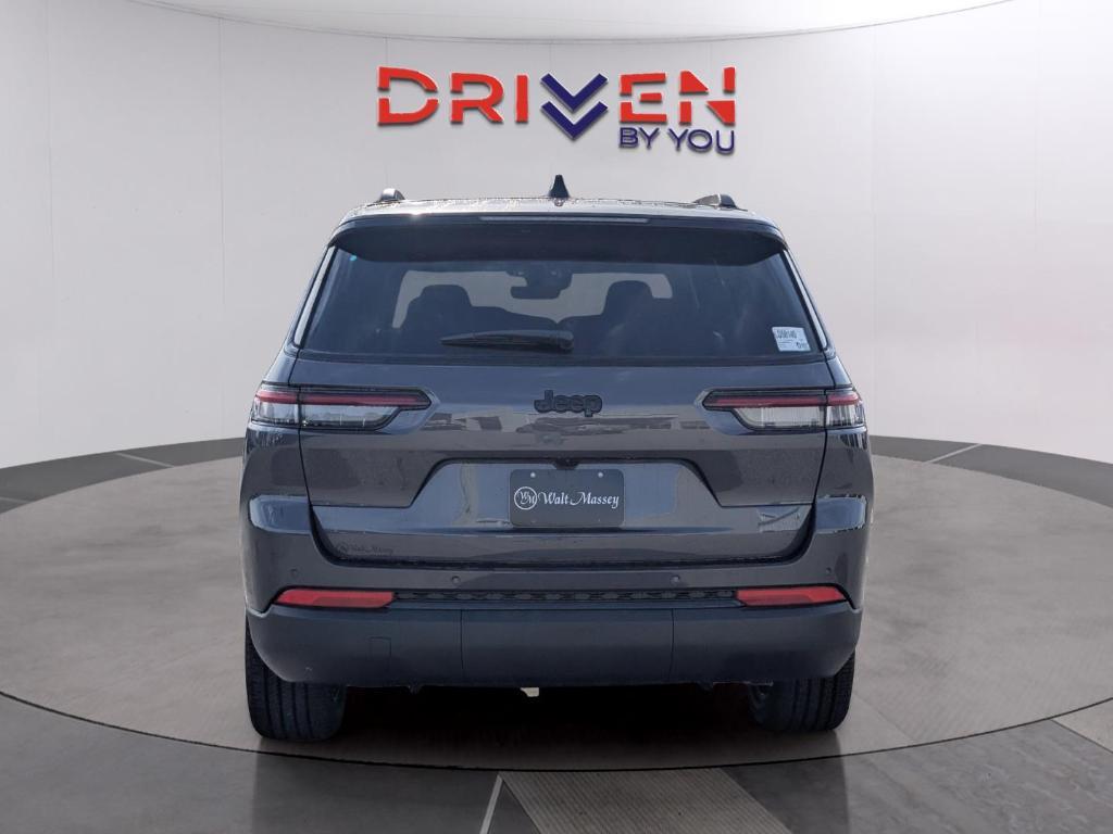 new 2025 Jeep Grand Cherokee L car, priced at $40,452