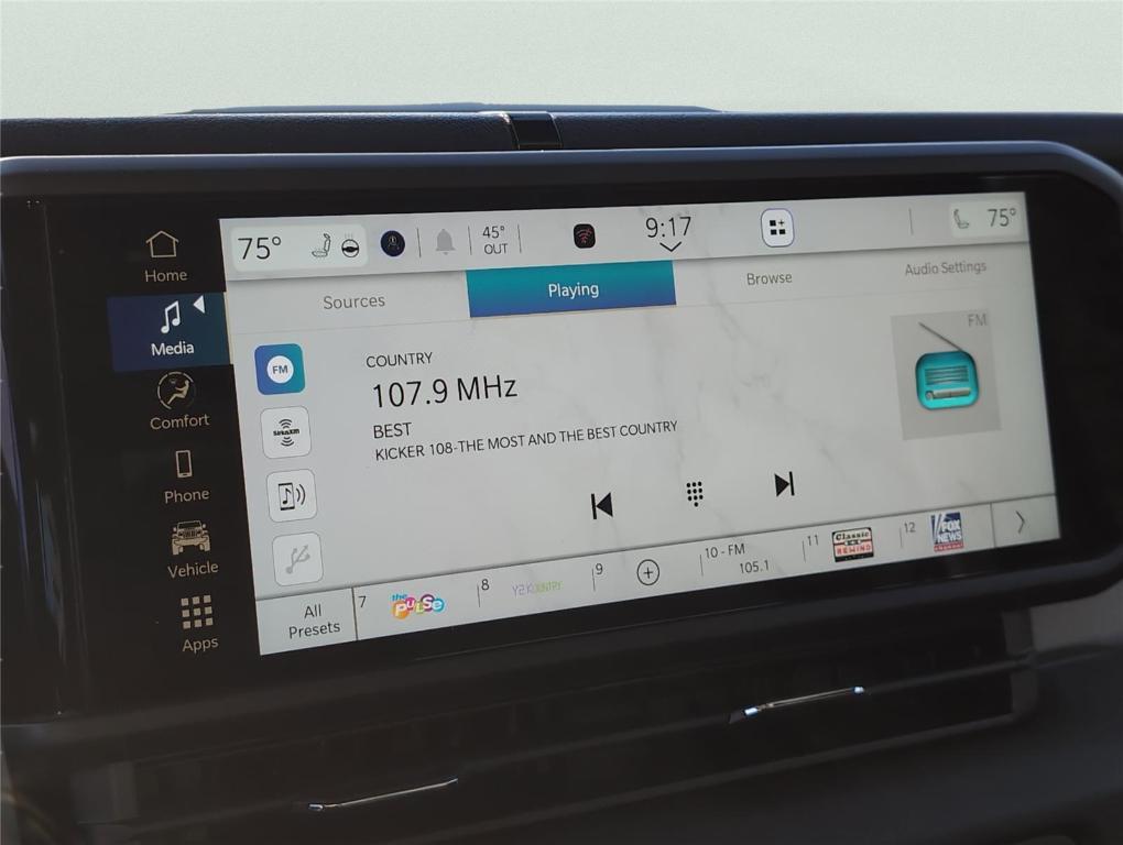 new 2025 Jeep Gladiator car, priced at $39,490