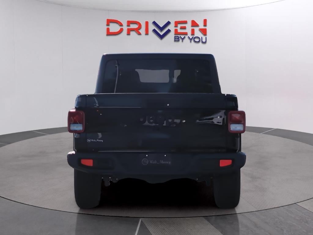 new 2025 Jeep Gladiator car, priced at $39,161