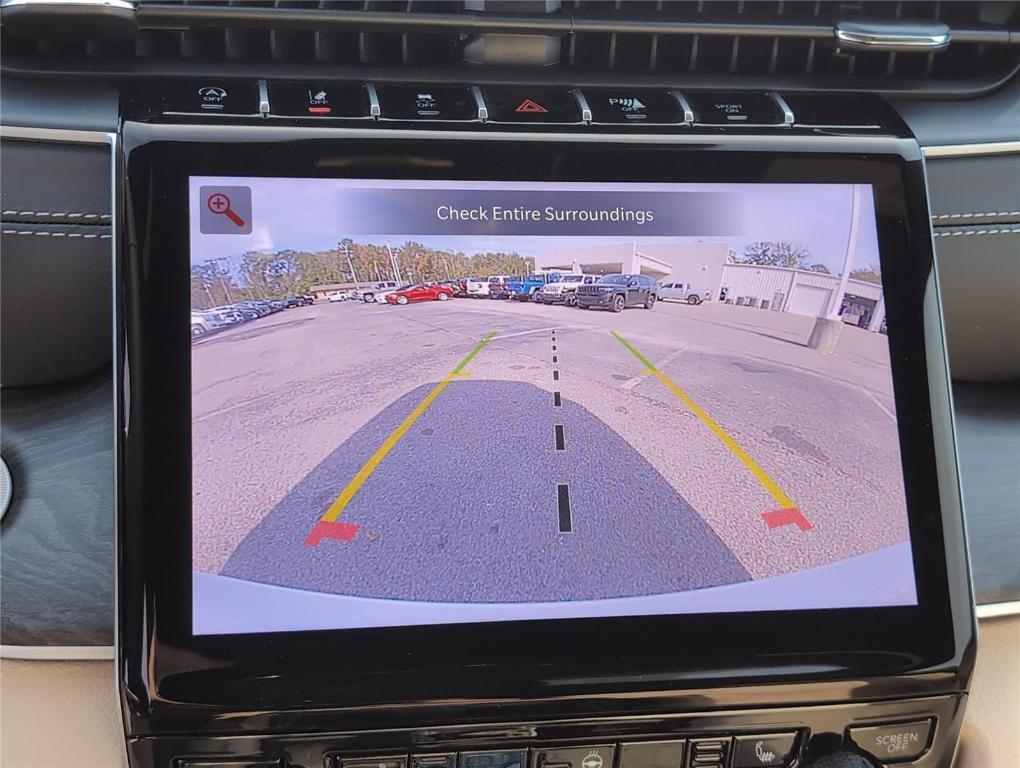 new 2025 Jeep Grand Cherokee car, priced at $42,461