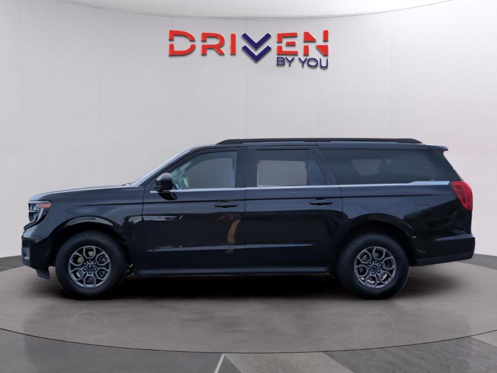 used 2025 Ford Expedition Max car, priced at $54,589