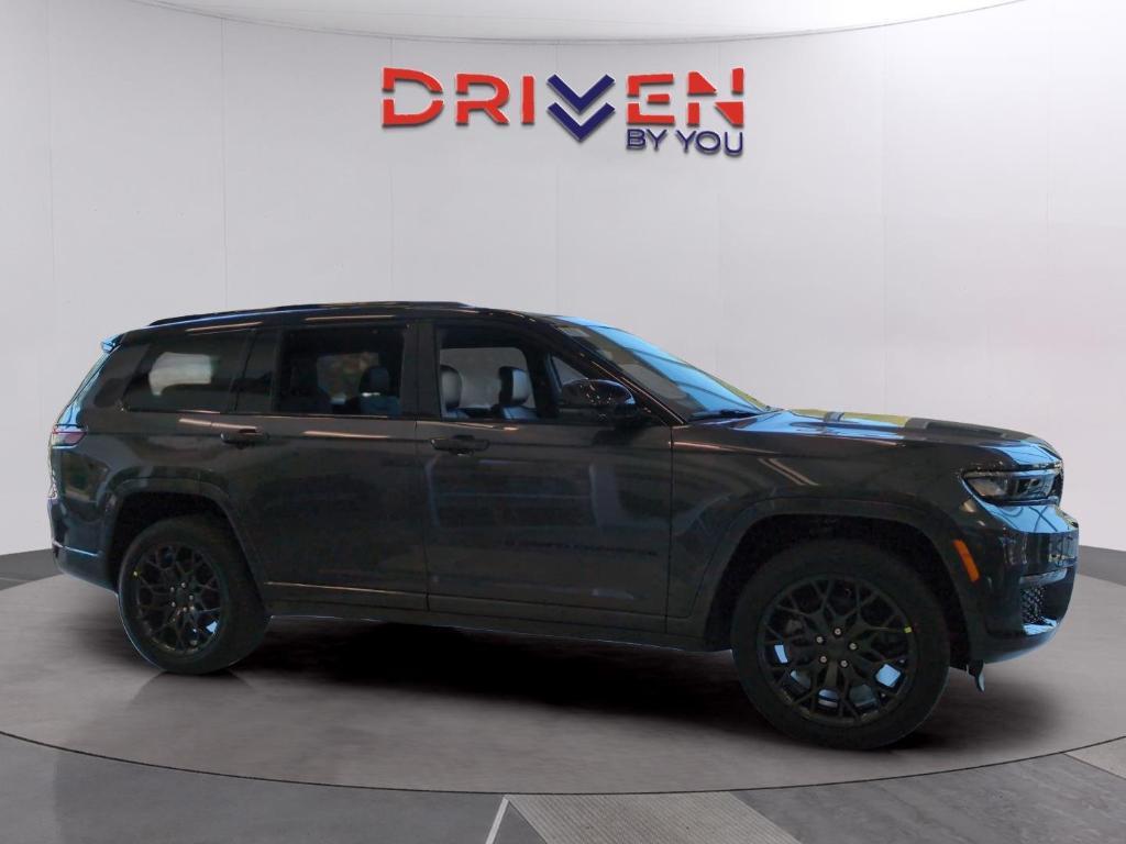 new 2025 Jeep Grand Cherokee L car, priced at $58,448