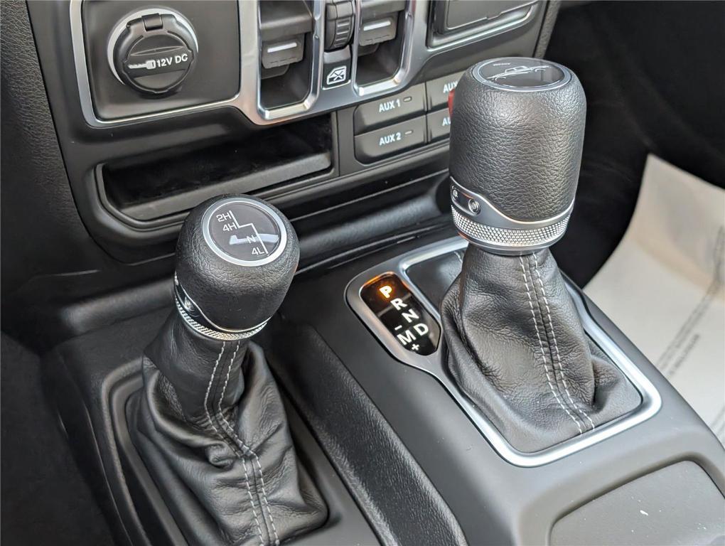 new 2026 Jeep Gladiator car, priced at $46,423