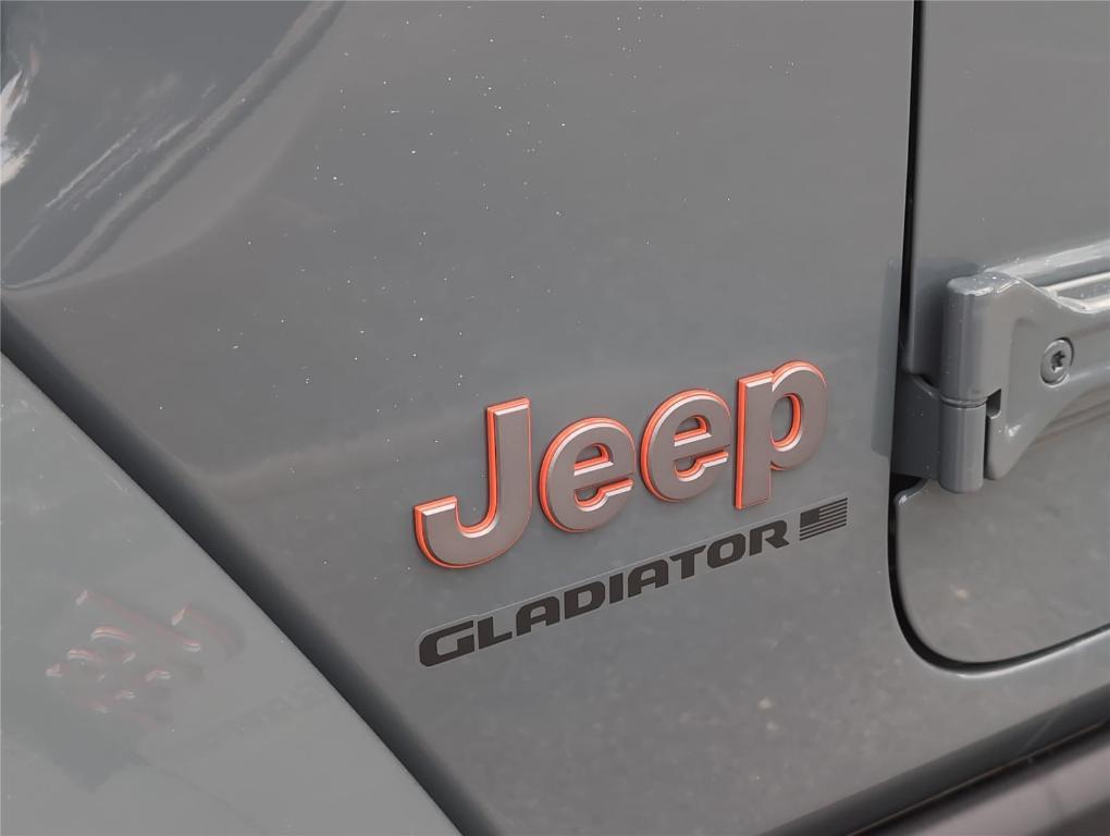 new 2026 Jeep Gladiator car, priced at $56,539