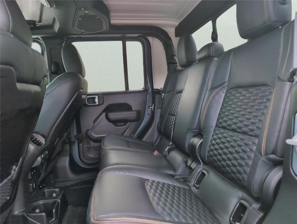 new 2026 Jeep Gladiator car, priced at $56,539