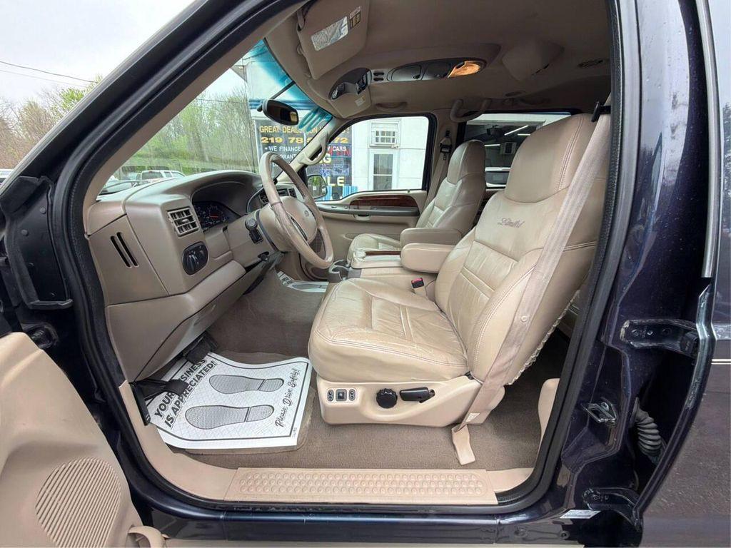 used 2000 Ford Excursion car, priced at $12,990