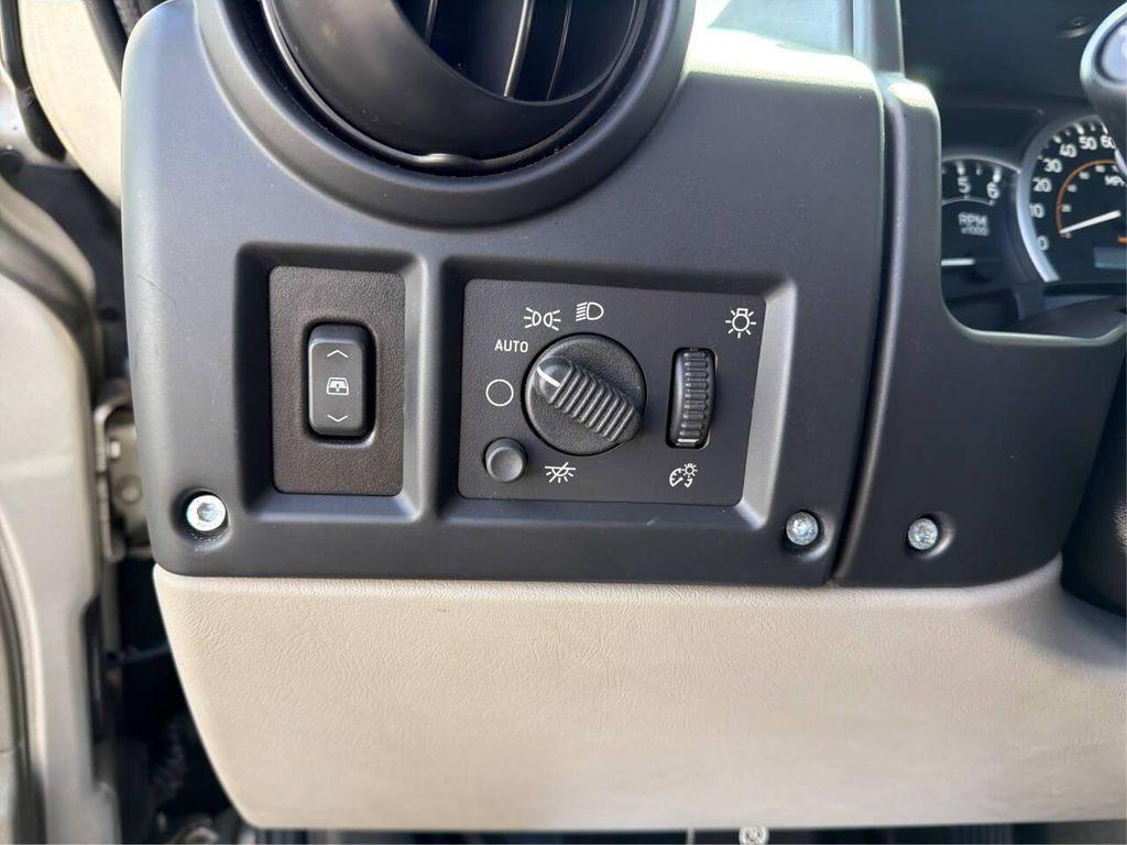 used 2005 Hummer H2 car, priced at $15,990