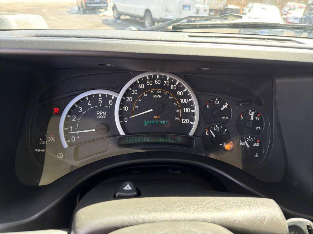 used 2005 Hummer H2 car, priced at $15,990