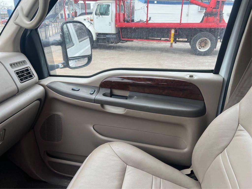 used 2000 Ford Excursion car, priced at $4,990