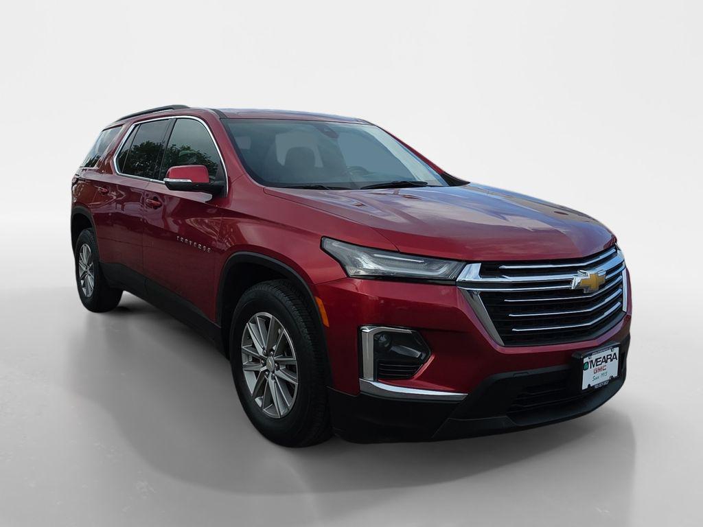 used 2023 Chevrolet Traverse car, priced at $28,904