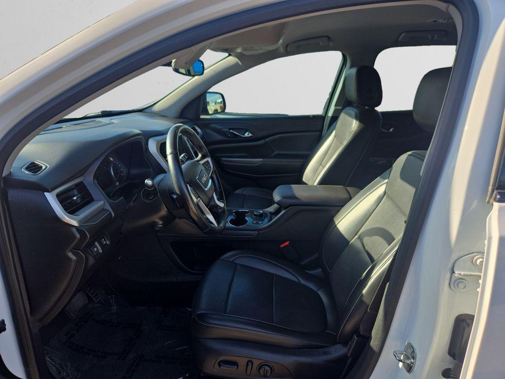 used 2023 GMC Acadia car, priced at $27,388