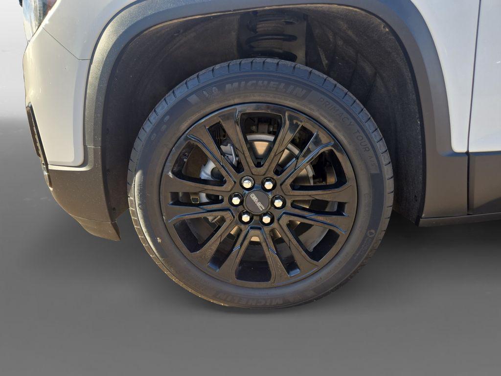 used 2023 GMC Acadia car, priced at $27,388