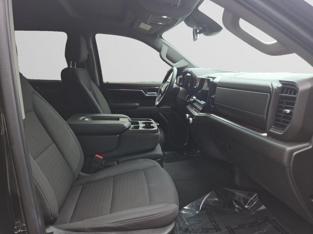 used 2024 GMC Sierra 1500 car, priced at $43,680