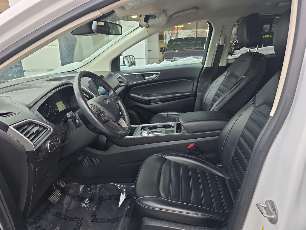 used 2022 Ford Edge car, priced at $19,181