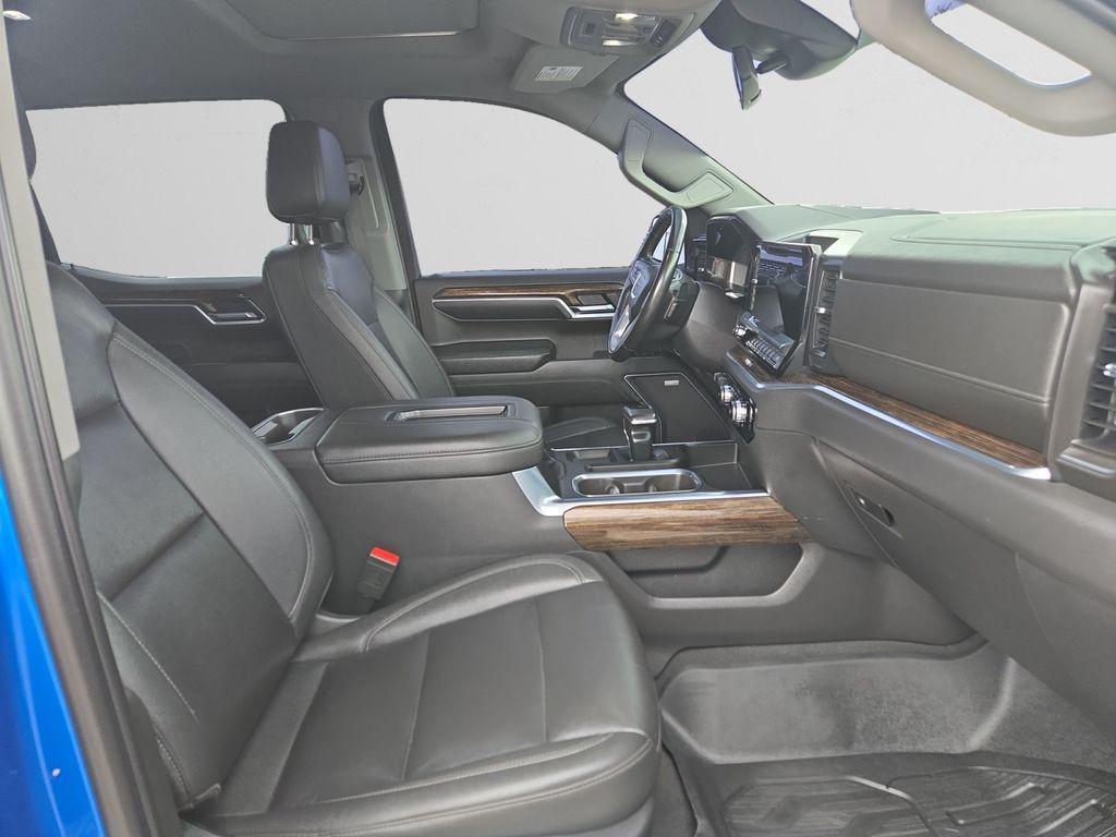 used 2022 GMC Sierra 1500 car, priced at $39,488