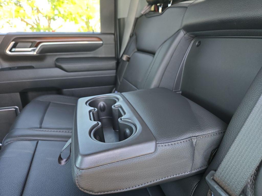used 2025 GMC Sierra 2500 car, priced at $75,897