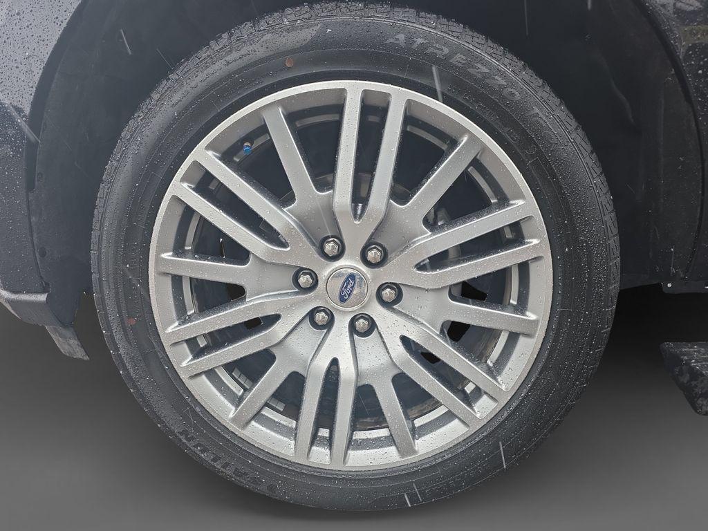 used 2024 Ford Expedition car, priced at $47,788